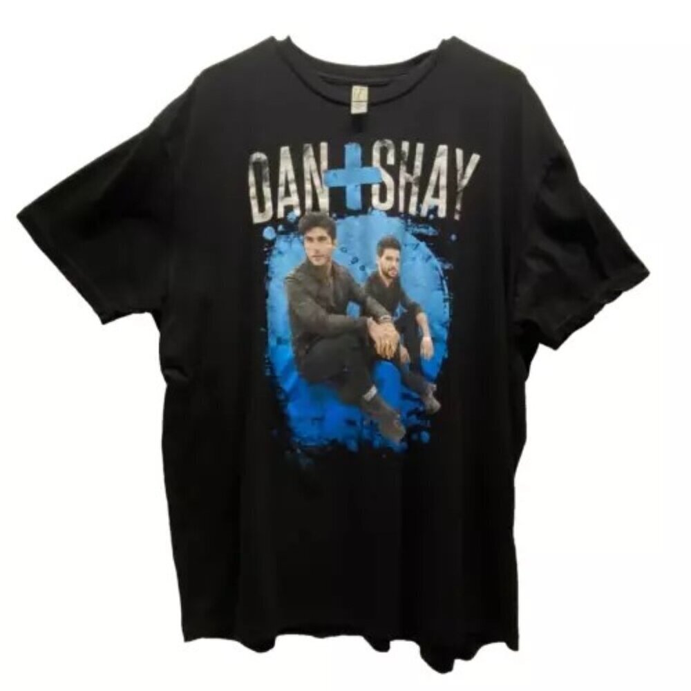 Dan + Shay Rock Me 2XL T-Shirt Black Preshrunk 100% Cotton Short Sleeve Tee